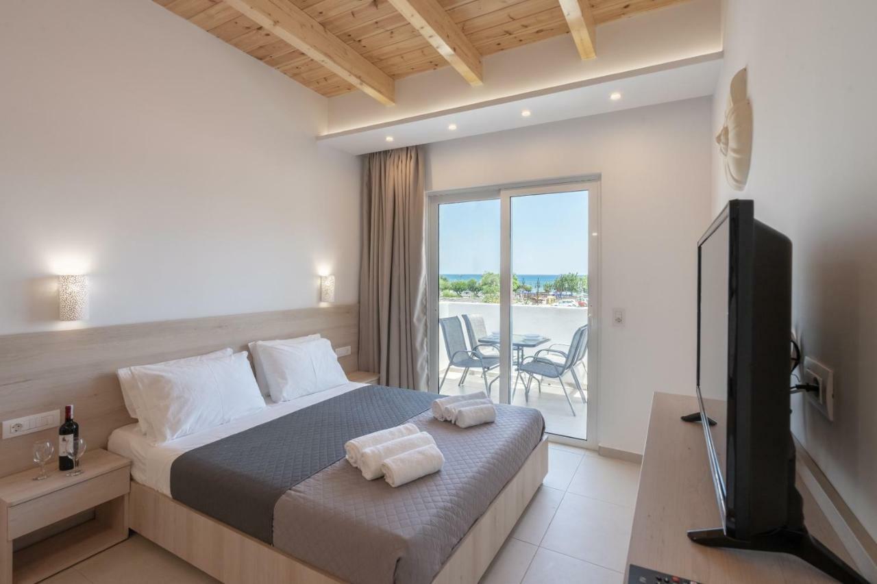 Bivalvia Beach Plus Faliraki Luaran gambar