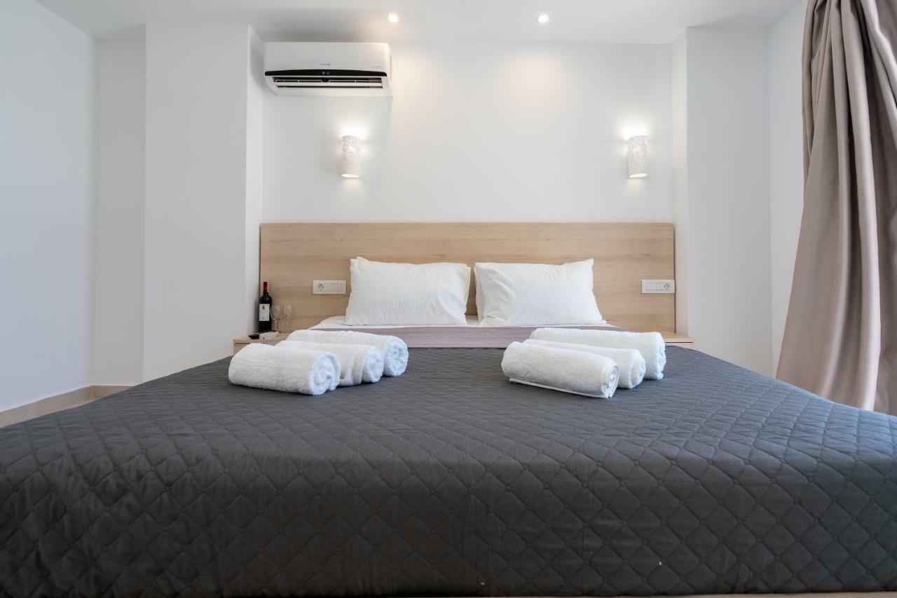 Bivalvia Beach Plus Faliraki Luaran gambar