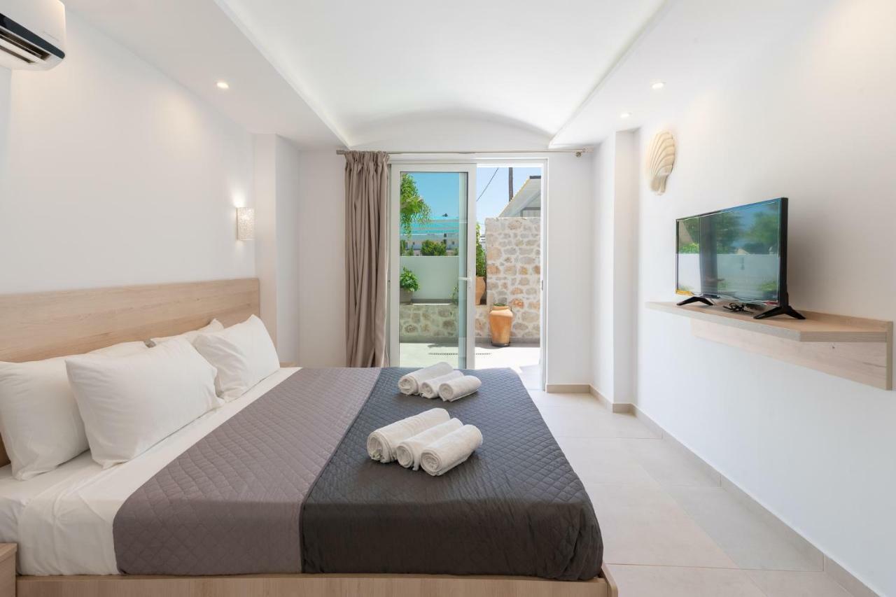 Bivalvia Beach Plus Faliraki Luaran gambar