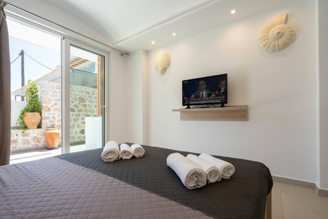Bivalvia Beach Plus Faliraki Luaran gambar